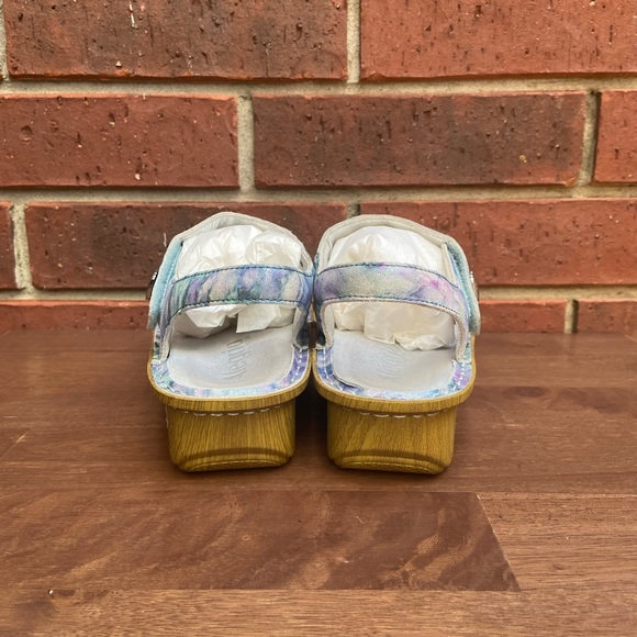 Alegria Sandals - Picture 4 of 11